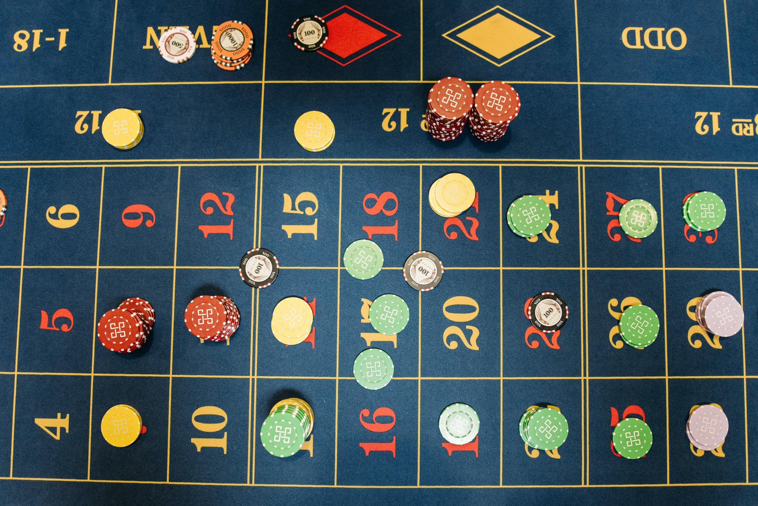 Understanding the Core Features of Online Baccarat Casino Games